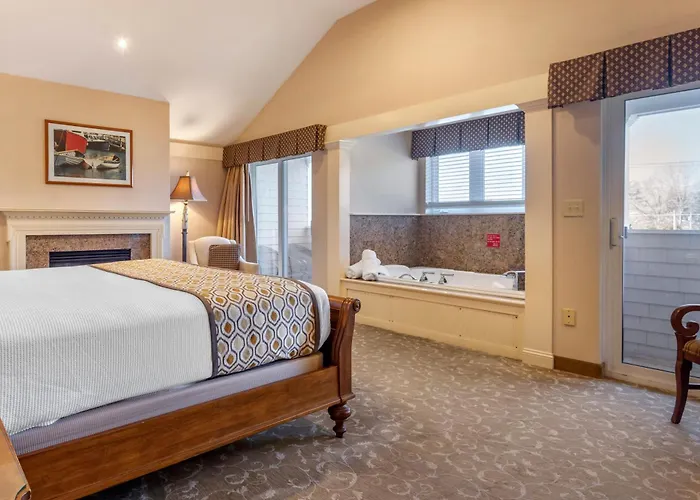 Meadowmere Resort